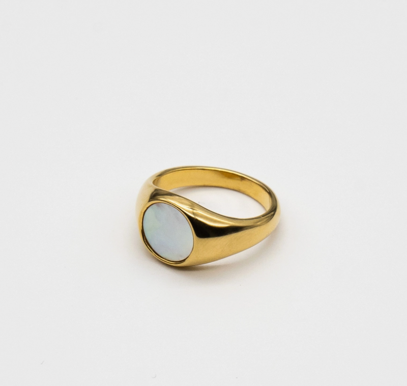 Round Shell Ring